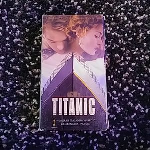 Titanic vhs